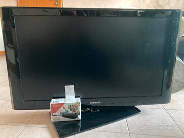 Televisore Samsung LCD 40”
