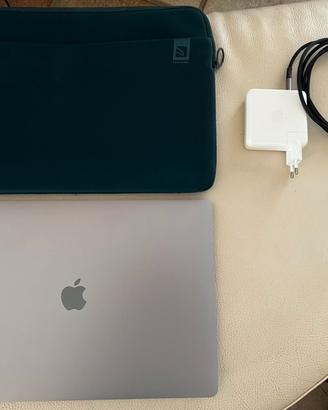 MacBook Pro 16 (2020) i9 Radeon 5500M 1TB 16GB