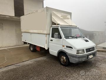 Iveco 35-10 turbo daily centina alza bassa