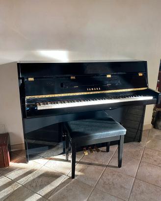 Pianoforte Yamaha b1 PE
