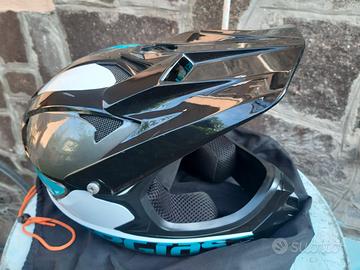 Casco da bicicletta  downhill