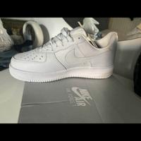 NIKE AIR FORCE 1 num.39 c/scontr.