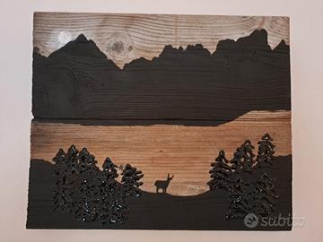 Quadro da montagna in legno vecchio