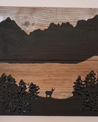 Quadro da montagna in legno vecchio
