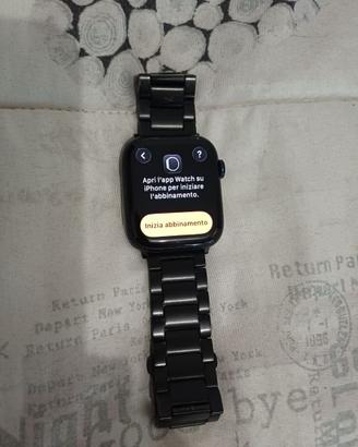 Apple Watch Series 8 45mm (GPS + Cellular)