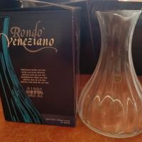 Brocca e bottiglia vino cristallo.