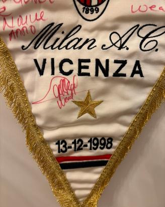 Memorabilia calcio Gagliardetto scudetto AC Milan