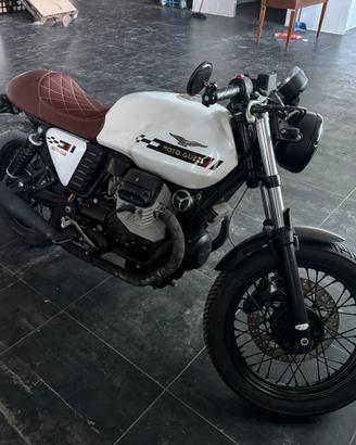 Moto Guzzi V7 Cafe Classic - 2010 - Custom
