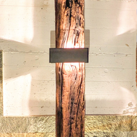 Sculture / lampade in legno naturale