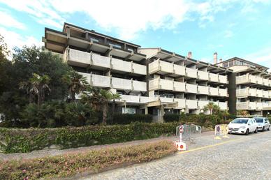 3 LOCALI A LIGNANO SABBIADORO
