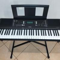 Tastiera Yamaha PSR-E373