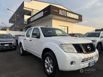 Nissan Navara 2.5 dCi 4 porte Double Cab WoRK