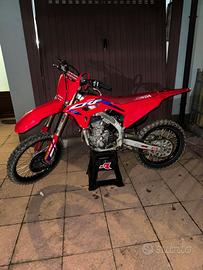 Honda CRF 250 R 2024