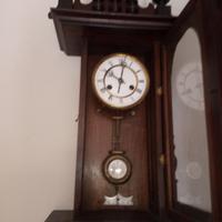 Orologio a pendolo da parete