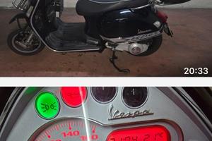 Piaggio vespa gts 250