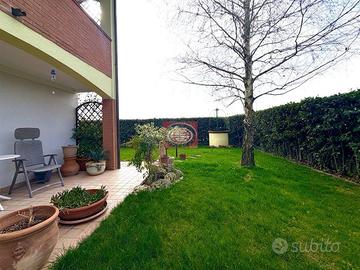 Villetta a schiera di 211 m² con più di 5 locali e