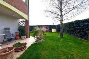 Villetta a schiera di 211 m² con più di 5 locali e