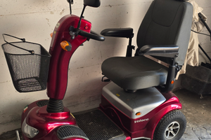 Kometa moto batteria