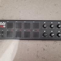 AKAI LPD8 controller MIDI USB perfettamente funzio