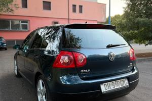 VOLKASWAGEN GOLF 5 1.9 TDI DIESEL OK NEOPATENTATI