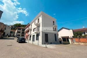 Stabile - Palazzo a Trana 9 locali