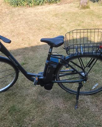 Bici elettrica da citta, donna, marca Kalkhoff 