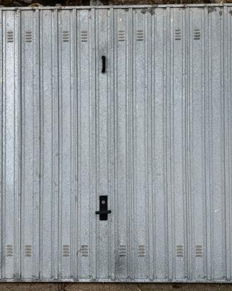 Basculanti in ferro zincato