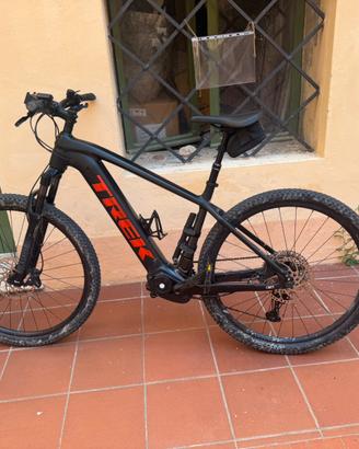 E-bike trek power fly 5