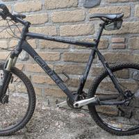 Mountain bike Cube anni 2000
