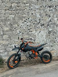 Pit bike 125