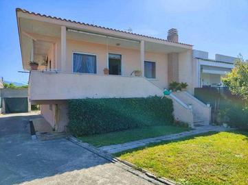 Immobile in asta di 87 m² a Latina