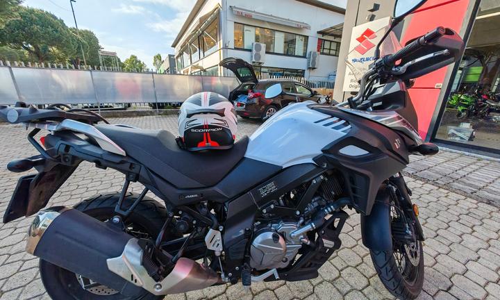 Suzuki V Strom DL 650 - 2017