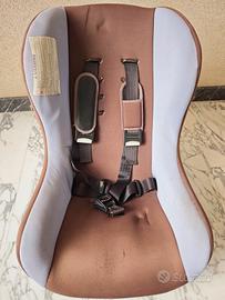 Seggiolino auto per bambini – Usato in buono stato