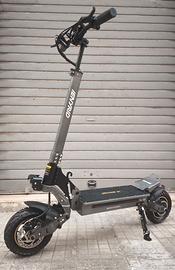 iENYRID S1 monopattino elettrico da 800W 48V 15Ah