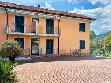 Casa primo piano piu mansarda