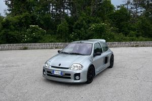 Renaul clio v6 phase 1