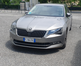 Skoda Super B "Laurin&Klement"4×4