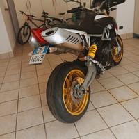 Aprilia Dorsoduro 1200