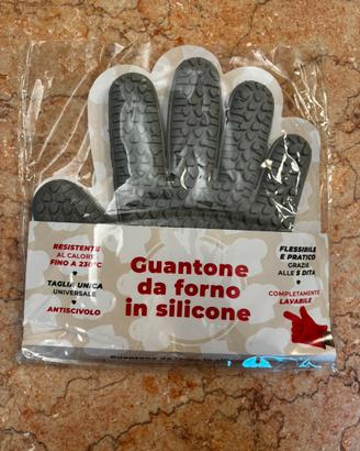 Guantone da forno in silicone nuovo