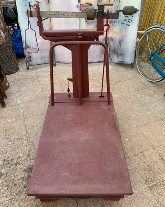 Bilancia a bascula antica V. Mongelli 600