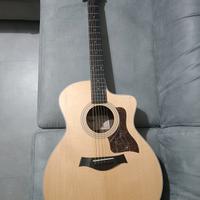 Chitarra acustica Taylor 214
