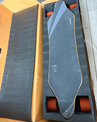 Skateboard elettrico Pioneer  x4