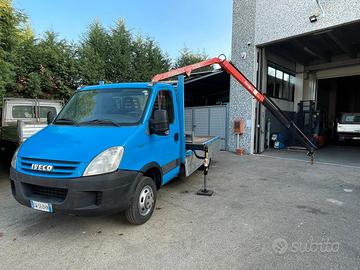 Iveco Daily 35 Cassone Fisso + Gru Fassi F28