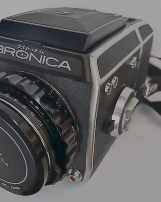 Zenza Bronica EC-TL 6x6 con Nikon Nikkor-P.C 75mm
