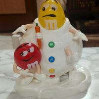 distributore caramelle M&M's