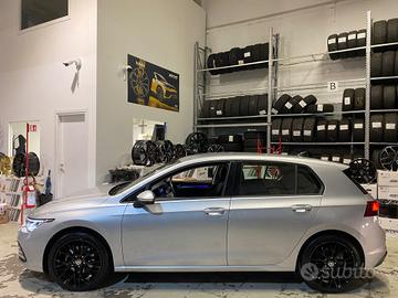 Cerchi NUOVI Volkswagen Golf raggio 18 cod.78452