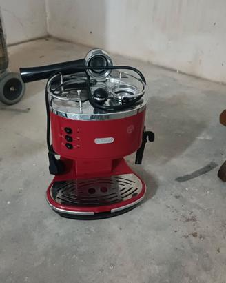 MACCHINA CAFFÈ DELONGHI