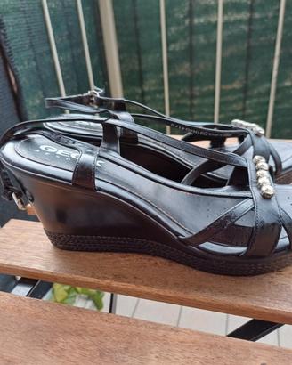 Eleganza e comfort firmati GEOX – Sandali da donna