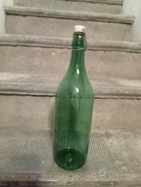 Bottiglie in vetro per vino acqua con tappo