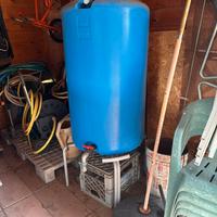 Serbatoio in polietilene per acqua potabile